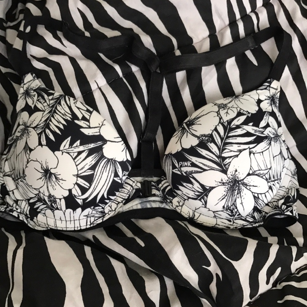 VS T racerback bra